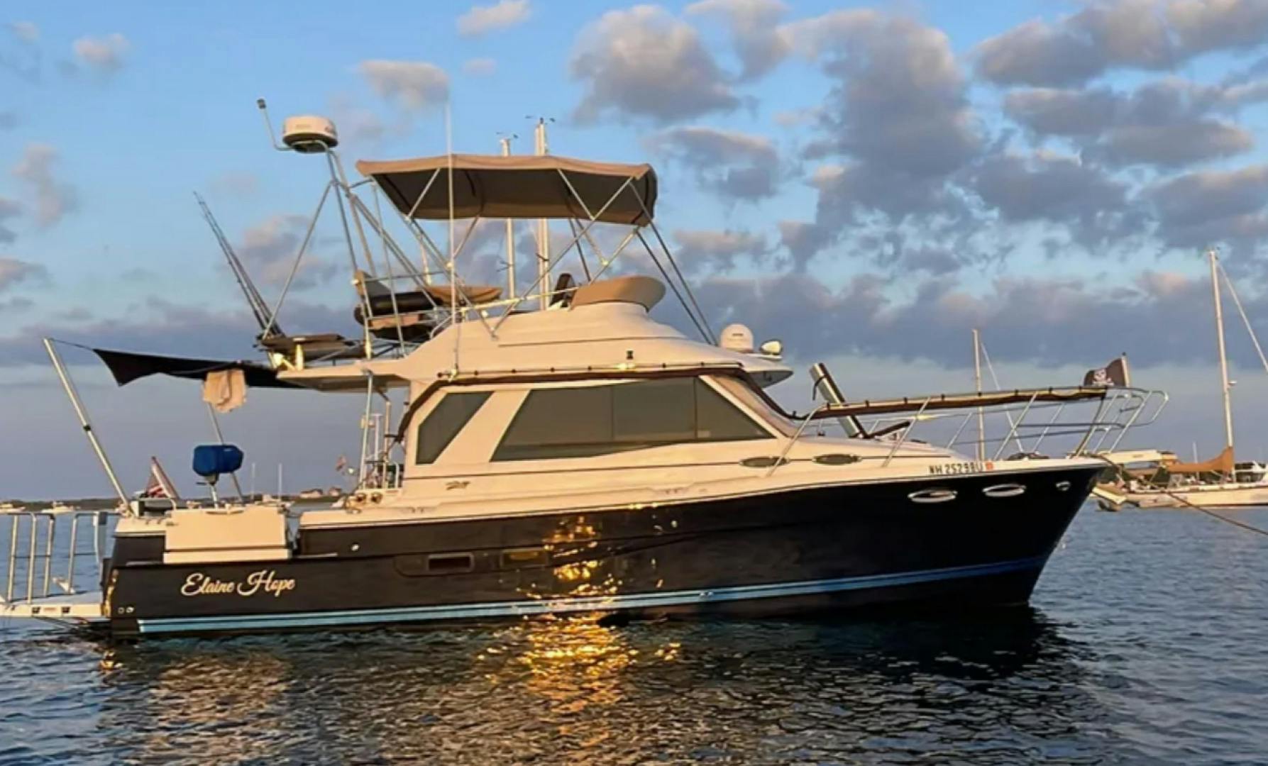 Cutwater-30 CB LE 2017 -New London-Connecticut-United States-5392924