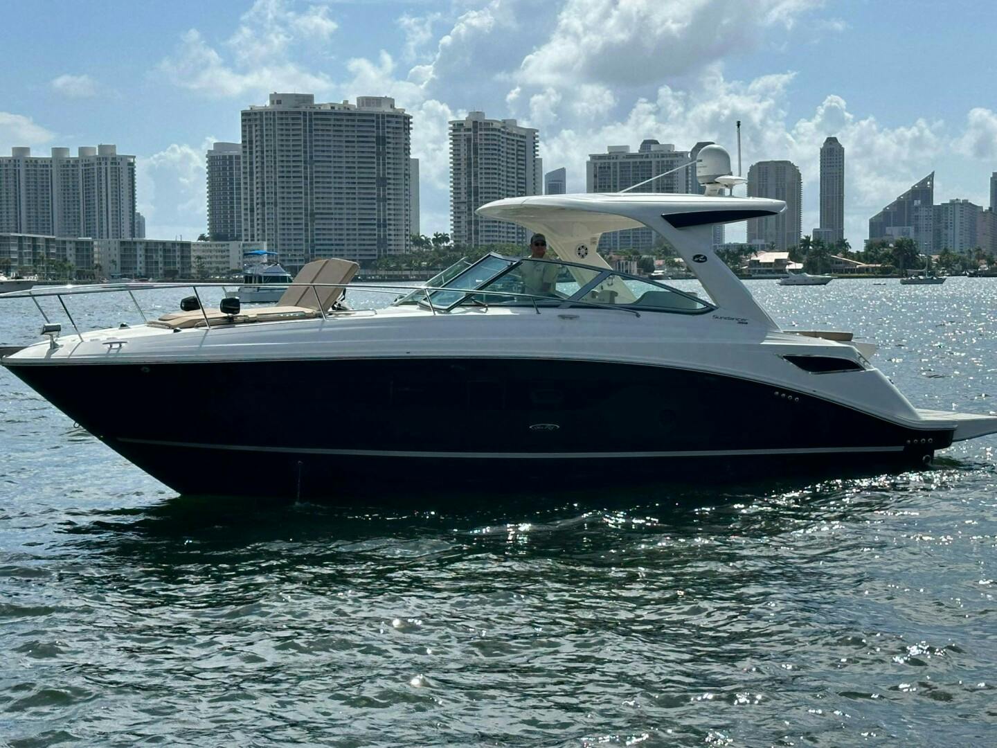 Sea Ray-350 Sundancer 2016-CALEDONIA II AVENTURA-Florida-United States-5393555