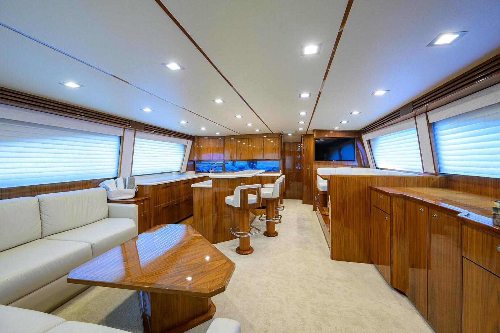 Viking-72 Convertible 2021-SANDBOB II North Palm Beach-Florida-United States-Salon-5396925 | Thumbnail