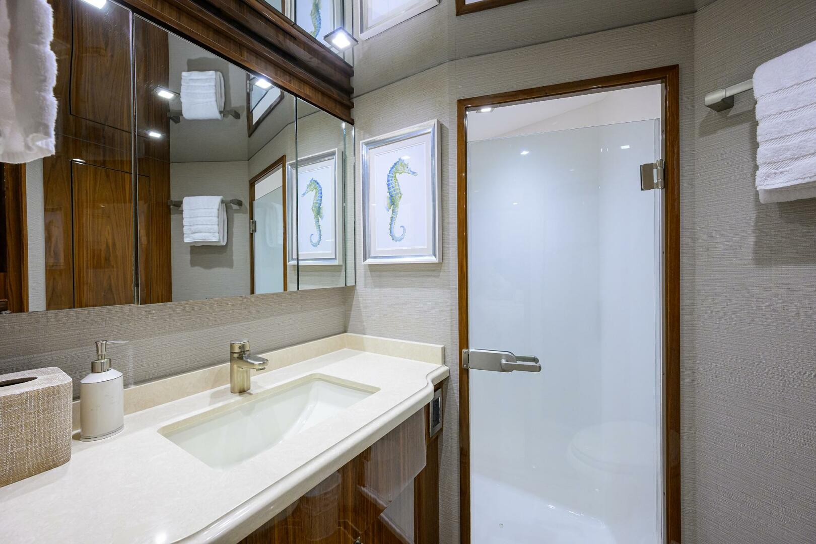 Viking-72 Convertible 2021-SANDBOB II North Palm Beach-Florida-United States-Master Head-5396932 | Thumbnail