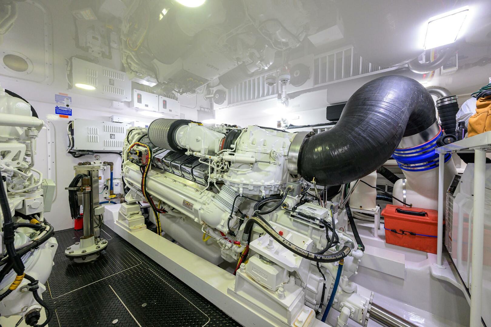 Viking-72 Convertible 2021-SANDBOB II North Palm Beach-Florida-United States-Engine Room-5396958 | Thumbnail
