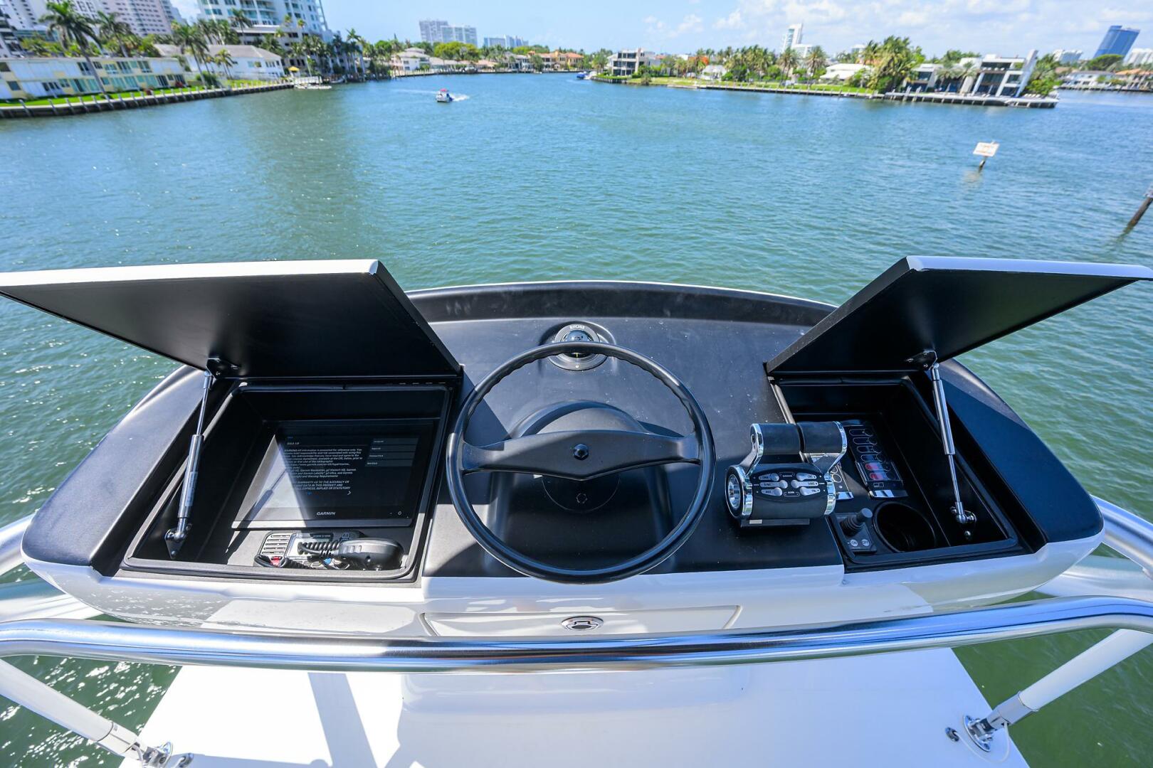 Viking-72 Convertible 2021-SANDBOB II North Palm Beach-Florida-United States-Tower-5396951 | Thumbnail