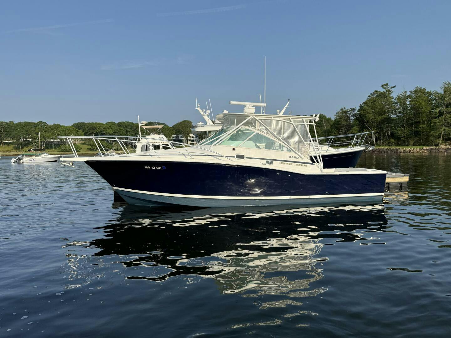 Cabo-31 Express 1999-Club Car Gloucester-Massachusetts-United States-5398590