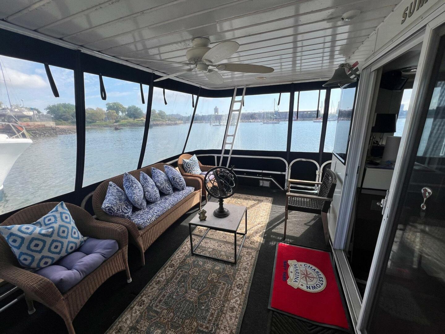 Sumerset-75 Luxury Houseboat 2002-Alinea Boston-Massachusetts-United States-5587275 | Thumbnail
