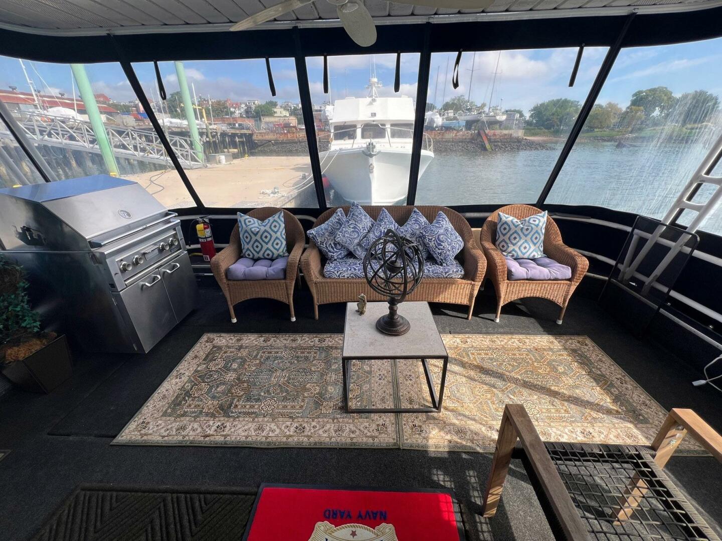 Sumerset-75 Luxury Houseboat 2002-Alinea Boston-Massachusetts-United States-5587274 | Thumbnail