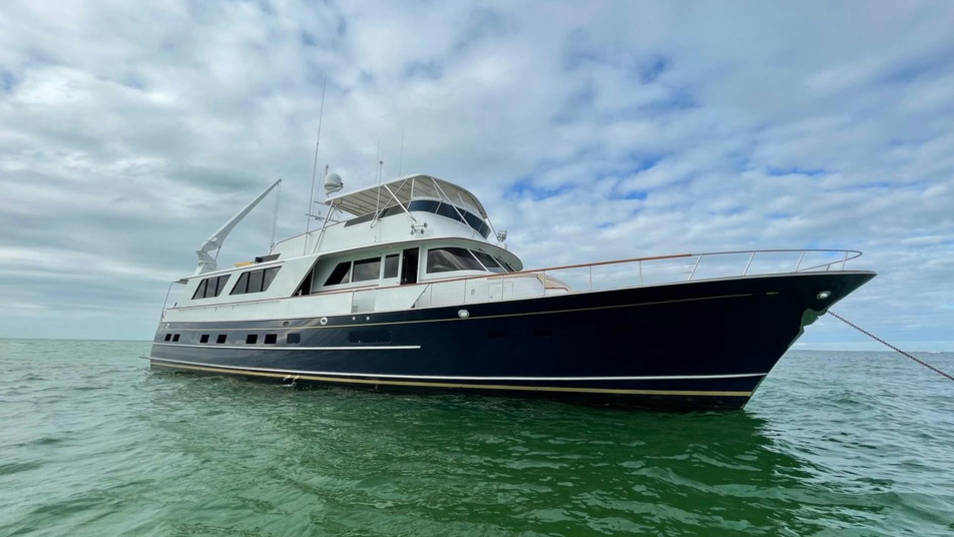 Burger-Flush Deck MY 1988-VICTORY Fort Lauderdale-Florida-United States-5403830