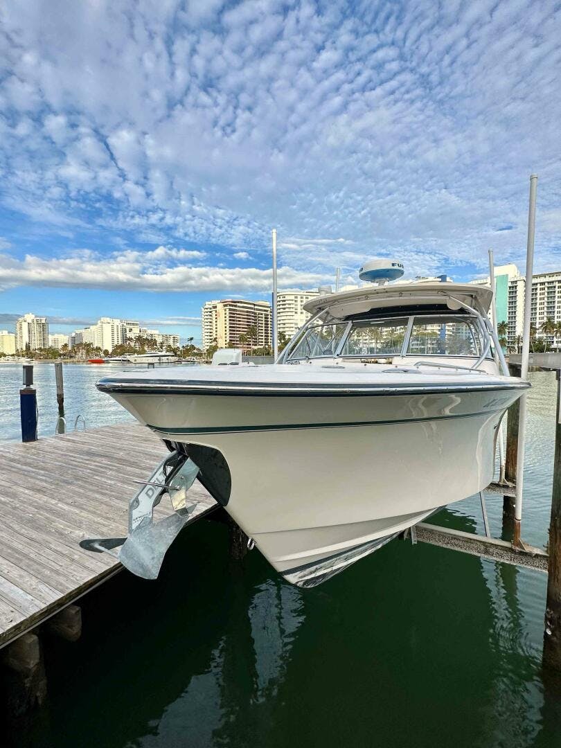 Grady-White-307 Freedom 2010 -North Miami-Florida-United States-Used 2020 Boston Whaler 380 Outrage-5405598