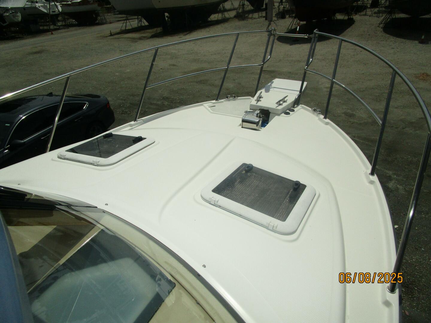 Cutwater-C28 2012-Perseverance Yorktown-Virginia-United States-28 Cutwater foredeck2-5407992 | Thumbnail