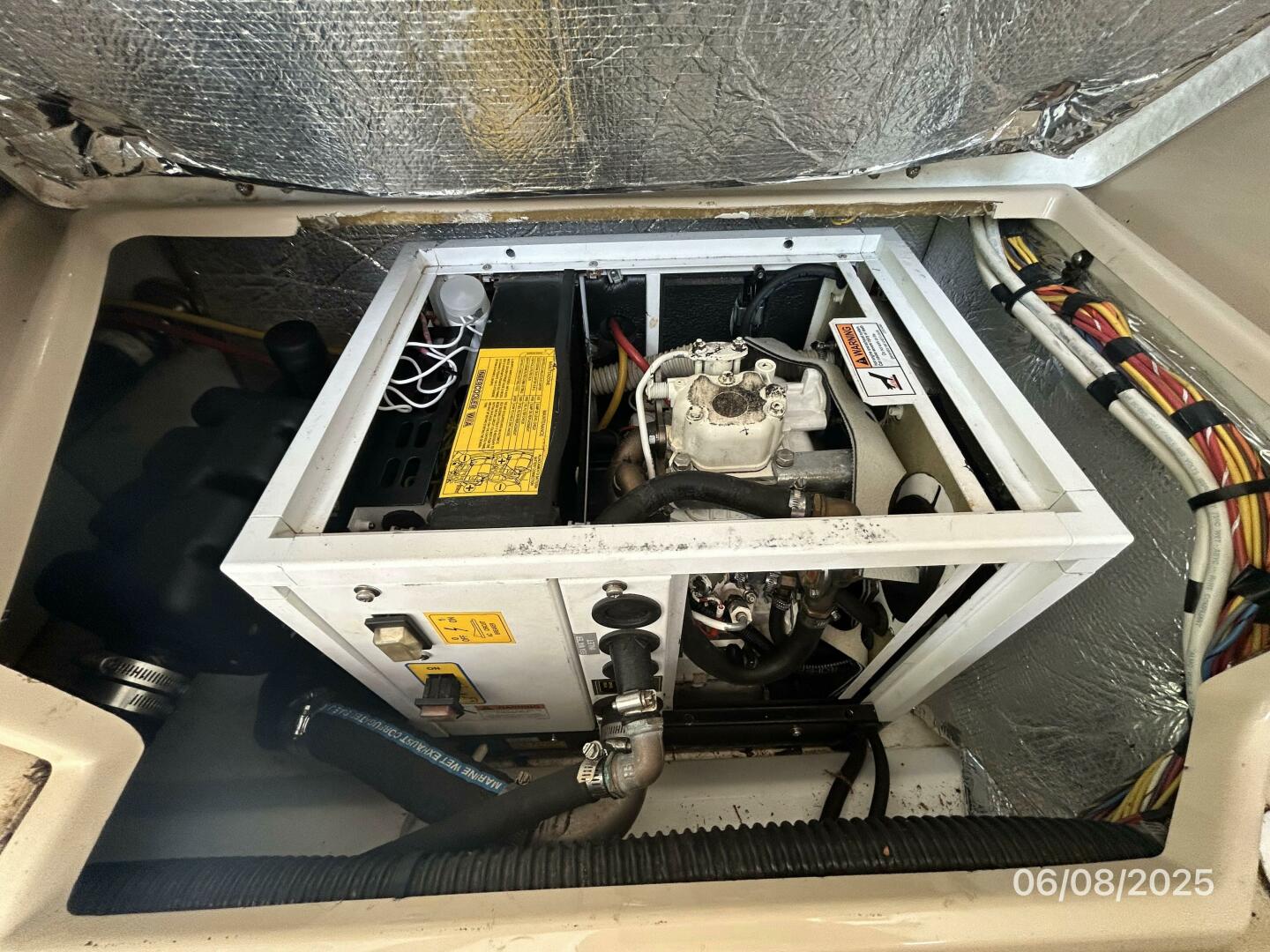 Cutwater-C28 2012-Perseverance Yorktown-Virginia-United States-28 Cutwater generator-5407996 | Thumbnail