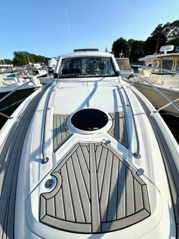 Four Winns-Vista 355 Coupe OB 2020-Three Beaches Westbrook-Connecticut-United States-5408415