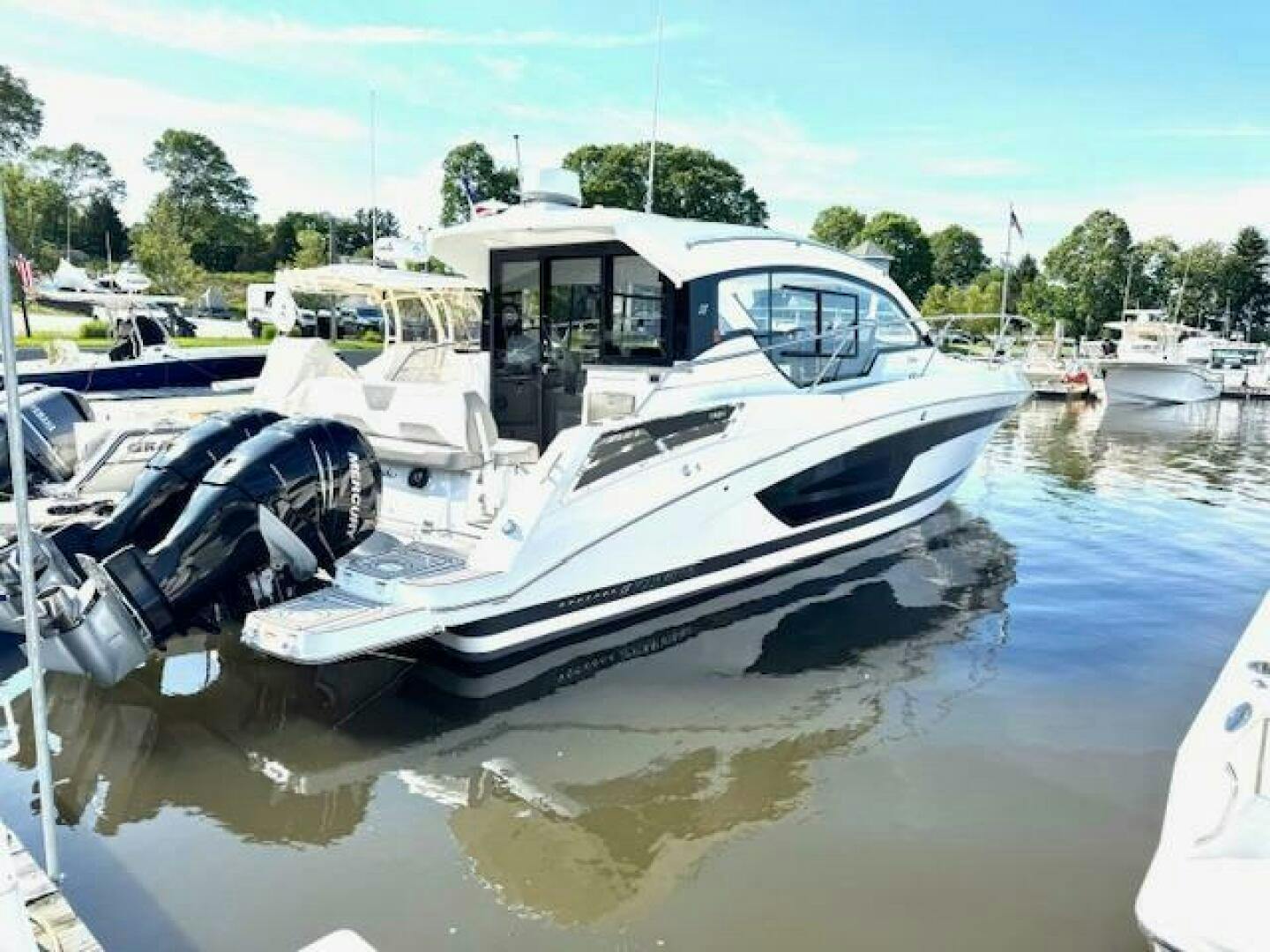 Four Winns-Vista 355 Coupe OB 2020-Three Beaches Westbrook-Connecticut-United States-5408413