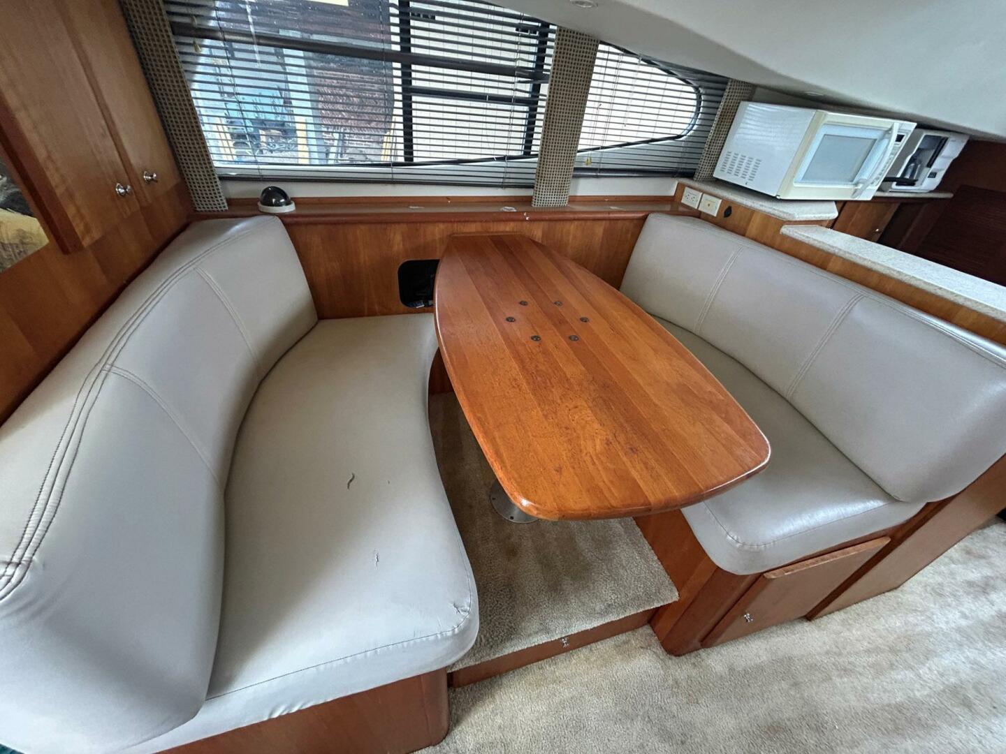 Silverton-330 Sport Bridge 2001-Baycation Baltimore-Maryland-United States-5410161 | Thumbnail