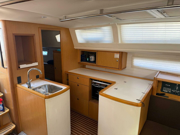 Bavaria-Vision 46 2012 -Annapolis-Maryland-United States-5411676