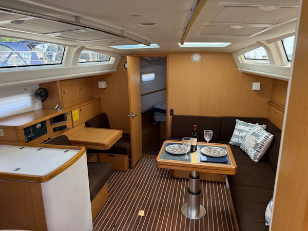 Bavaria-Vision 46 2012 -Annapolis-Maryland-United States-5411673