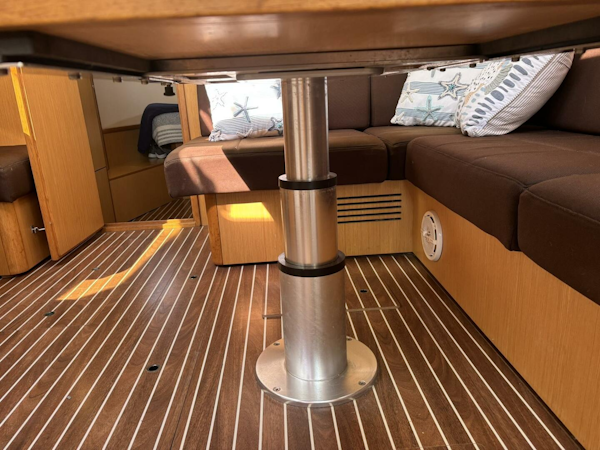 Bavaria-Vision 46 2012 -Annapolis-Maryland-United States-5410556
