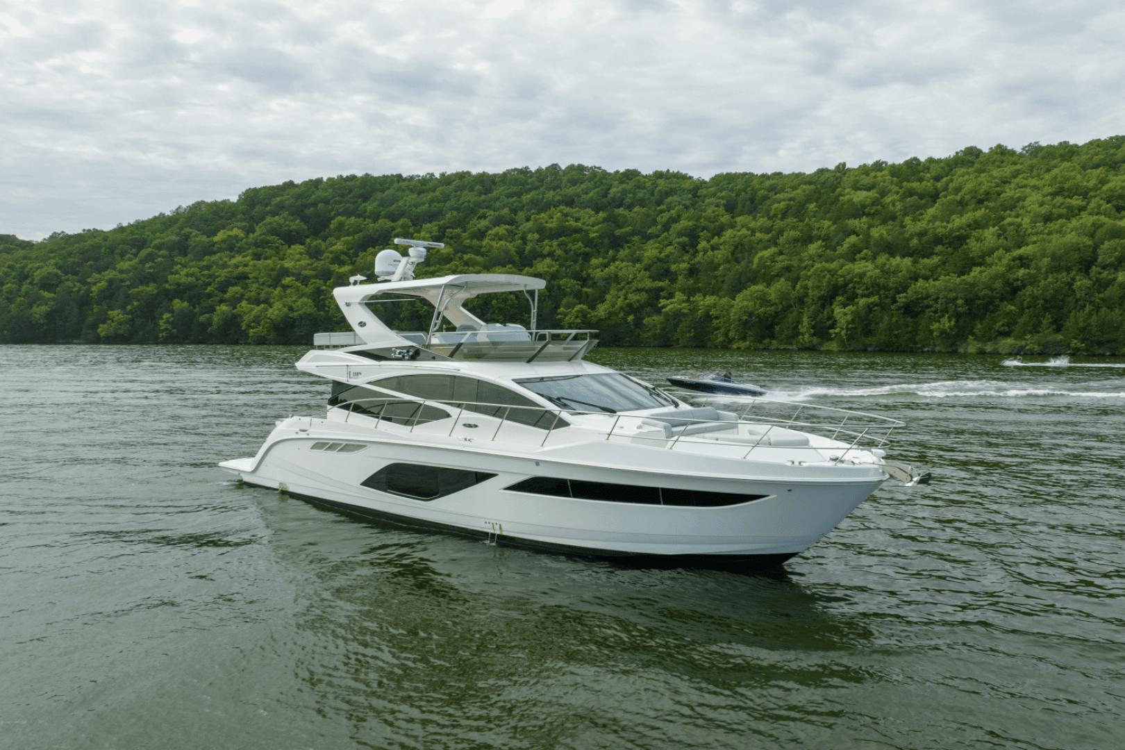 Sea Ray-L550 FLY 2018 -Lake Ozark-Missouri-United States-5410882