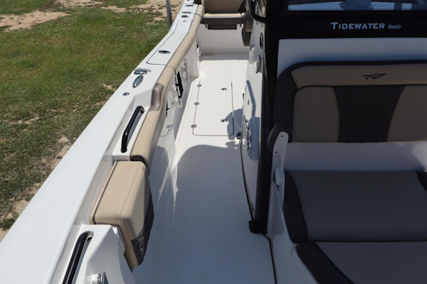 Tidewater-272LXF 2022 -Eclectic-Alabama-United States-5413670
