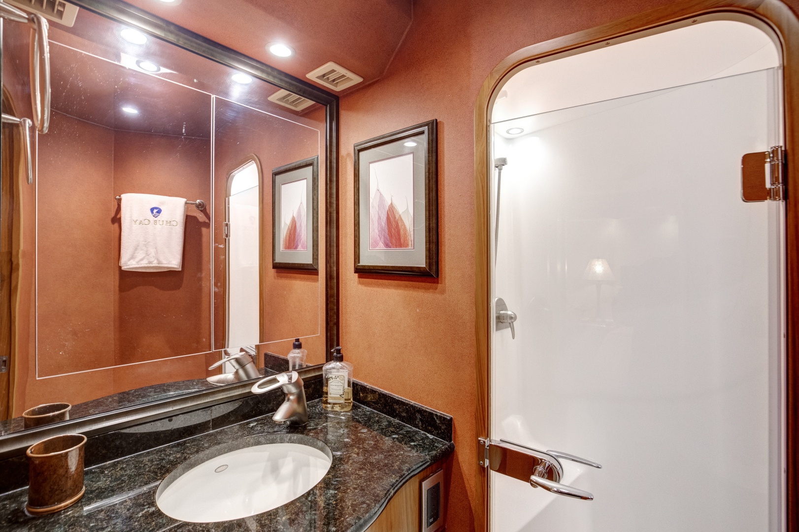 Viking-82 Convertible 2010-Done Deal Fort Lauderdale-Florida-United States-Viking 82  Done Deal   Head-6012522 | Thumbnail