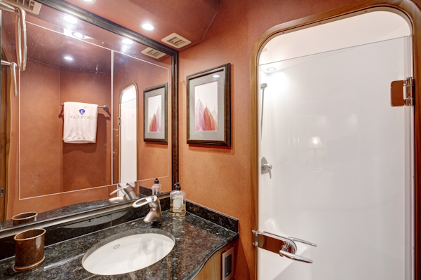 Viking-82 Convertible 2010-Done Deal Fort Lauderdale-Florida-United States-Viking 82  Done Deal   Head-6012522