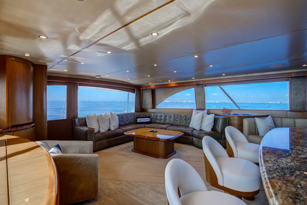 Viking-82 Convertible 2010-Done Deal Fort Lauderdale-Florida-United States-Viking 82  Done Deal  Salon-6012502