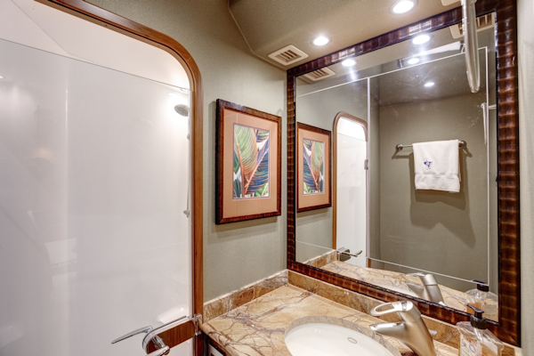 Viking-82 Convertible 2010-Done Deal Fort Lauderdale-Florida-United States-Viking 82  Done Deal   Head-6012526