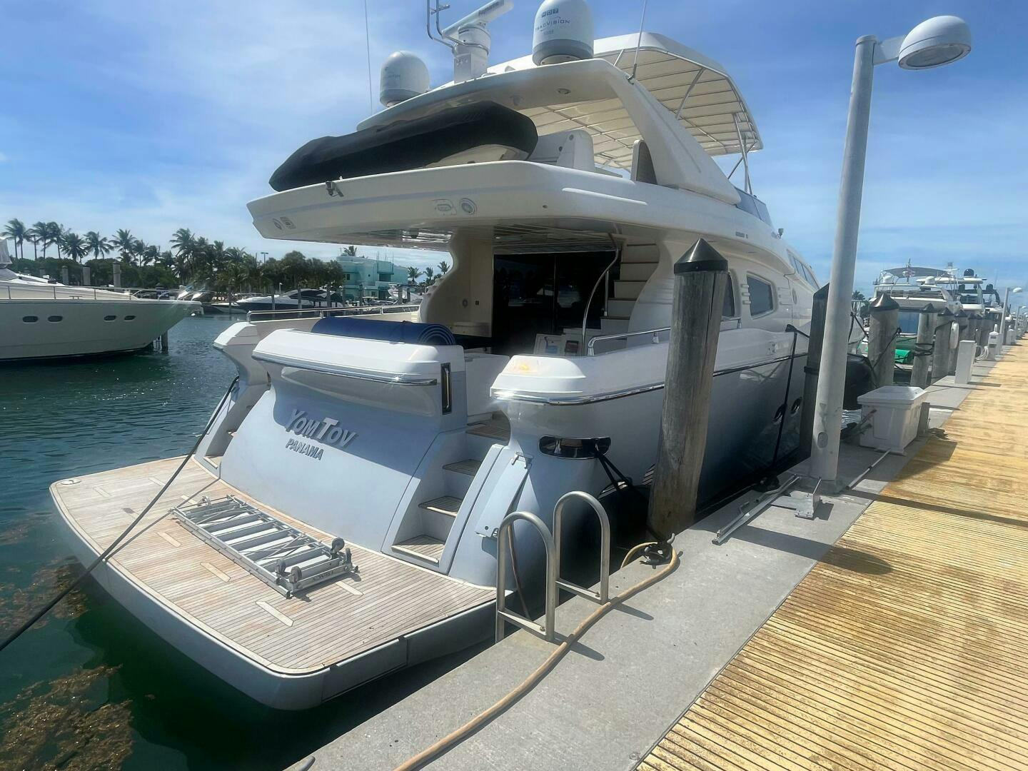 Rizzardi-75 2000-YOM TOV Miami Beach-Florida-United States-5419066