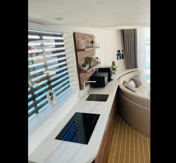 Oasis-39 Meu 2025-Oasis Meu Amor Split-Croatia-5423005