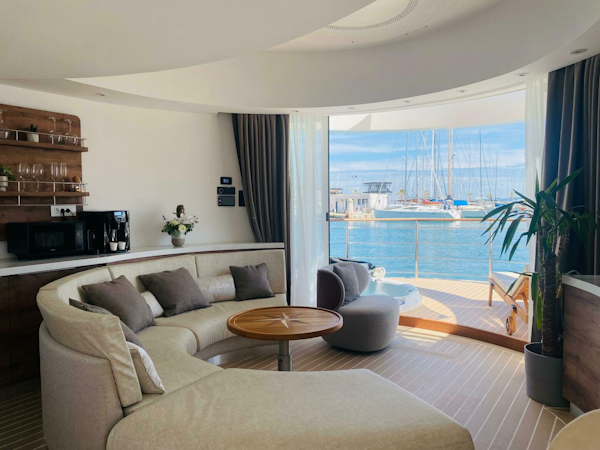 Oasis-39 Meu 2025-Oasis Meu Amor Split-Croatia-5423006