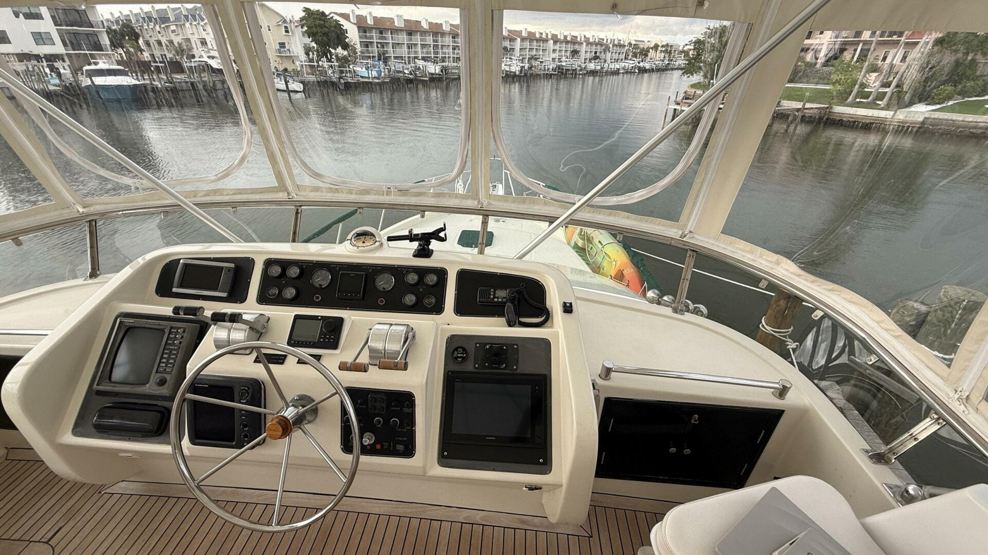 Ocean Alexander-546 1995-Destination St. Petersburg-Florida-United States-5427472 | Thumbnail