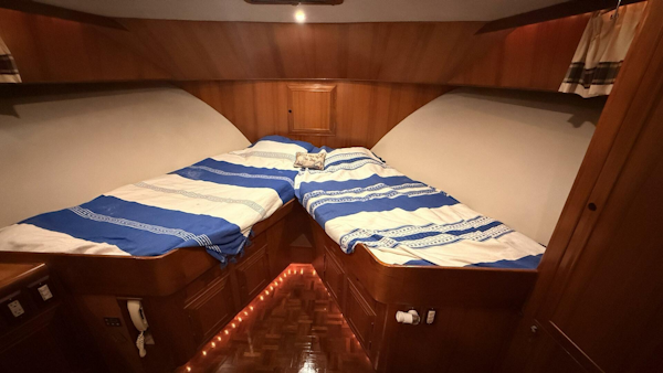 Ocean Alexander-546 1995-Destination St. Petersburg-Florida-United States-5427455