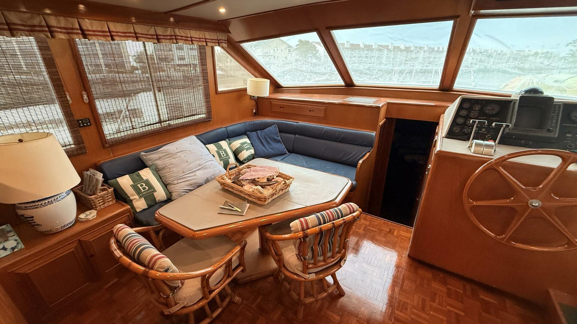 Ocean Alexander-546 1995-Destination St. Petersburg-Florida-United States-5427436 | Thumbnail