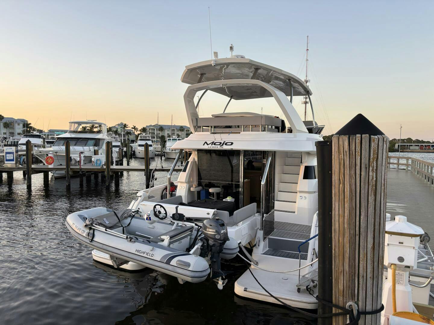 Aquila-44 2020 -Stuart-Florida-United States-5429731
