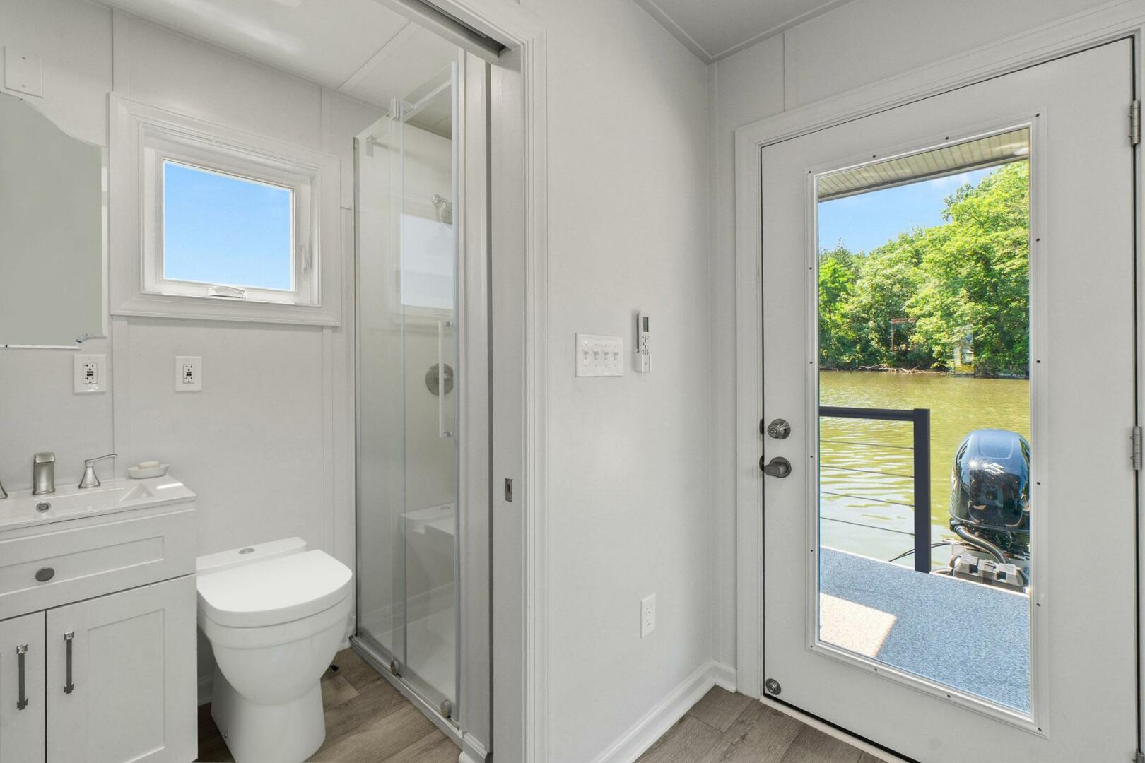 Custom-Hanks 40 Houseboat 2025 -Essex-Maryland-United States-5433259 | Thumbnail