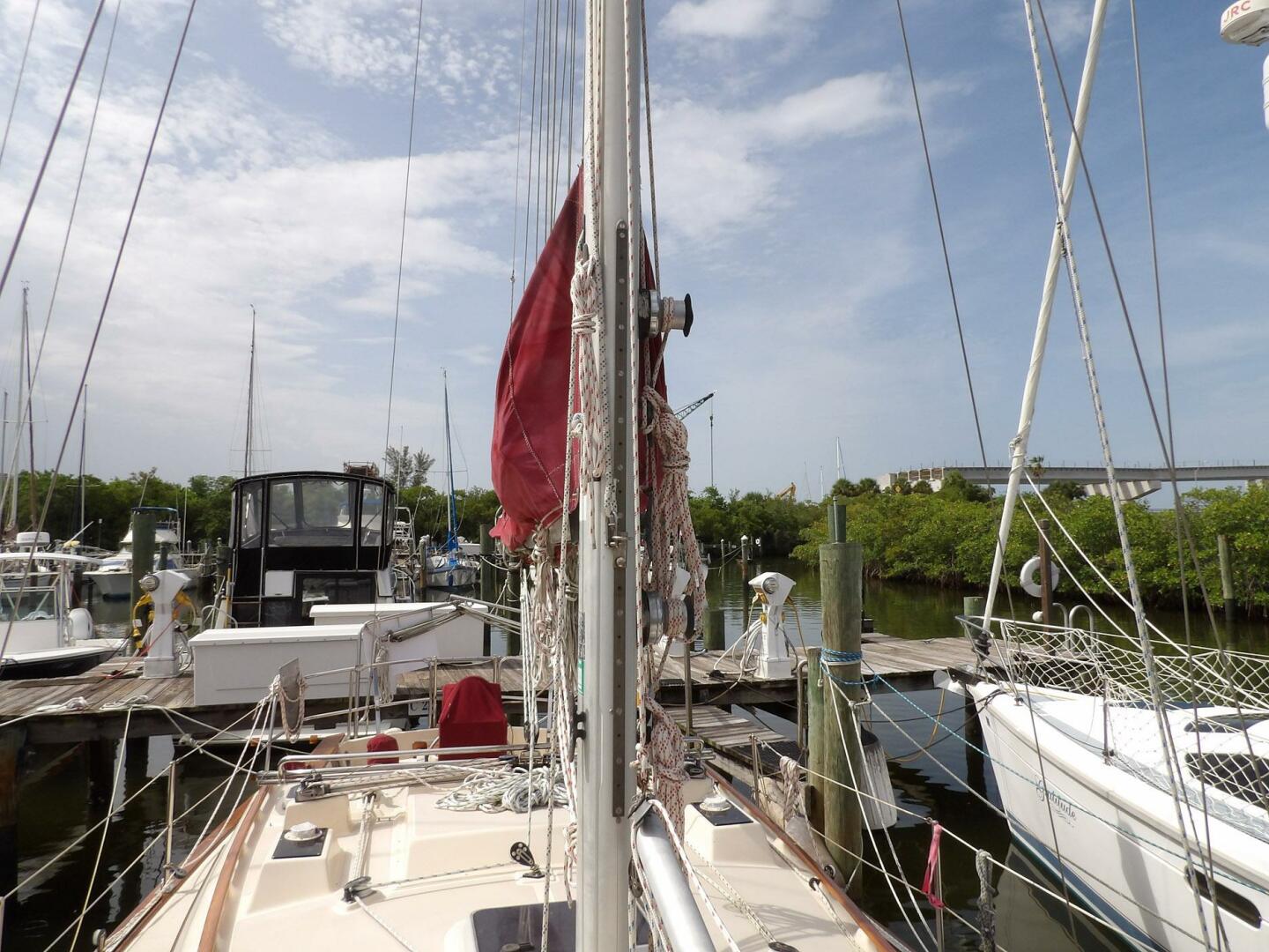 Island Packet-32 1990-OVERBYTE Fort Pierce-Florida-United States-5455905 | Thumbnail