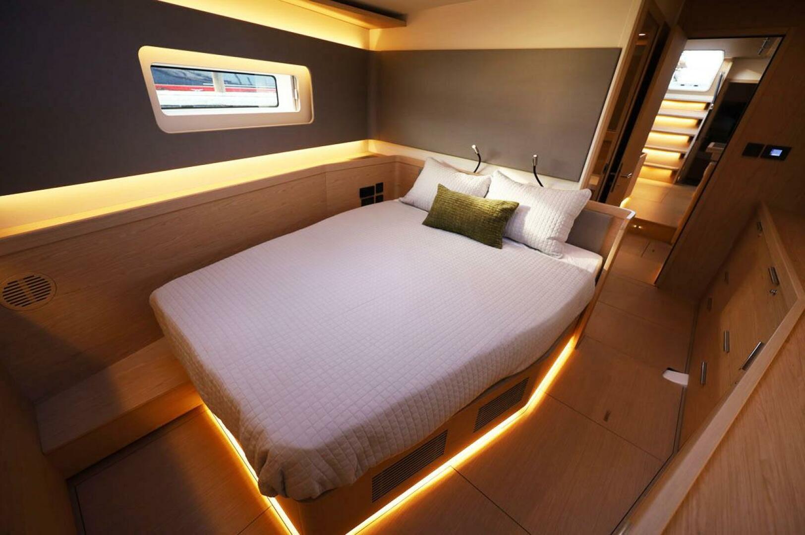 Beneteau-Oceanis 60 2023-CADUCEUS Charleston-South Carolina-United States-Forward Cabin Berth-5457682 | Thumbnail