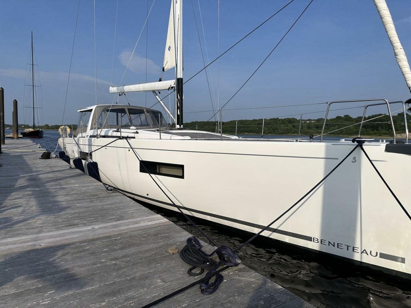 Beneteau-Oceanis 60 2023-CADUCEUS Charleston-South Carolina-United States-Starboard Bow At Dock-5457698 | Thumbnail