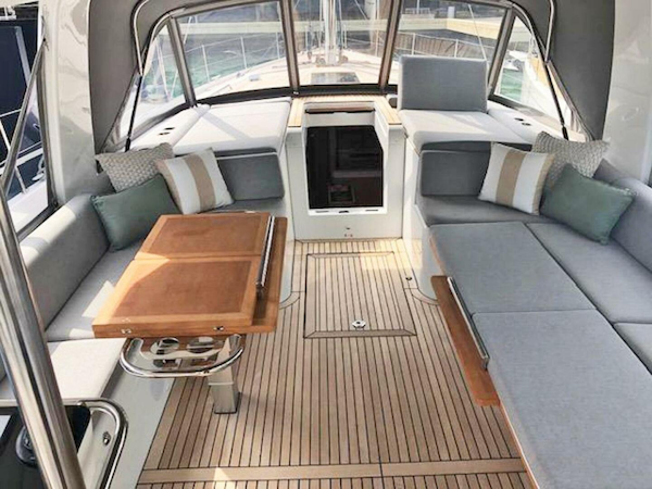 Beneteau-Oceanis 60 2023-CADUCEUS Charleston-South Carolina-United States-Starboard Cockpit Convertible Settee-5457670