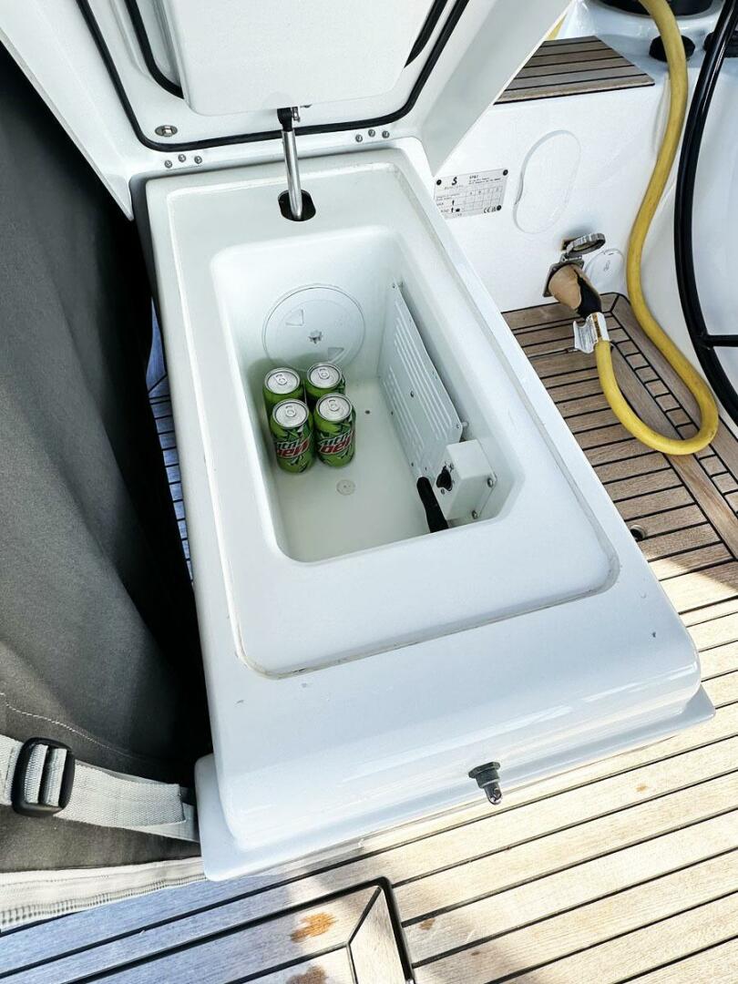 Beneteau-Oceanis 60 2023-CADUCEUS Charleston-South Carolina-United States-Cockpit Reefer-5457679 | Thumbnail