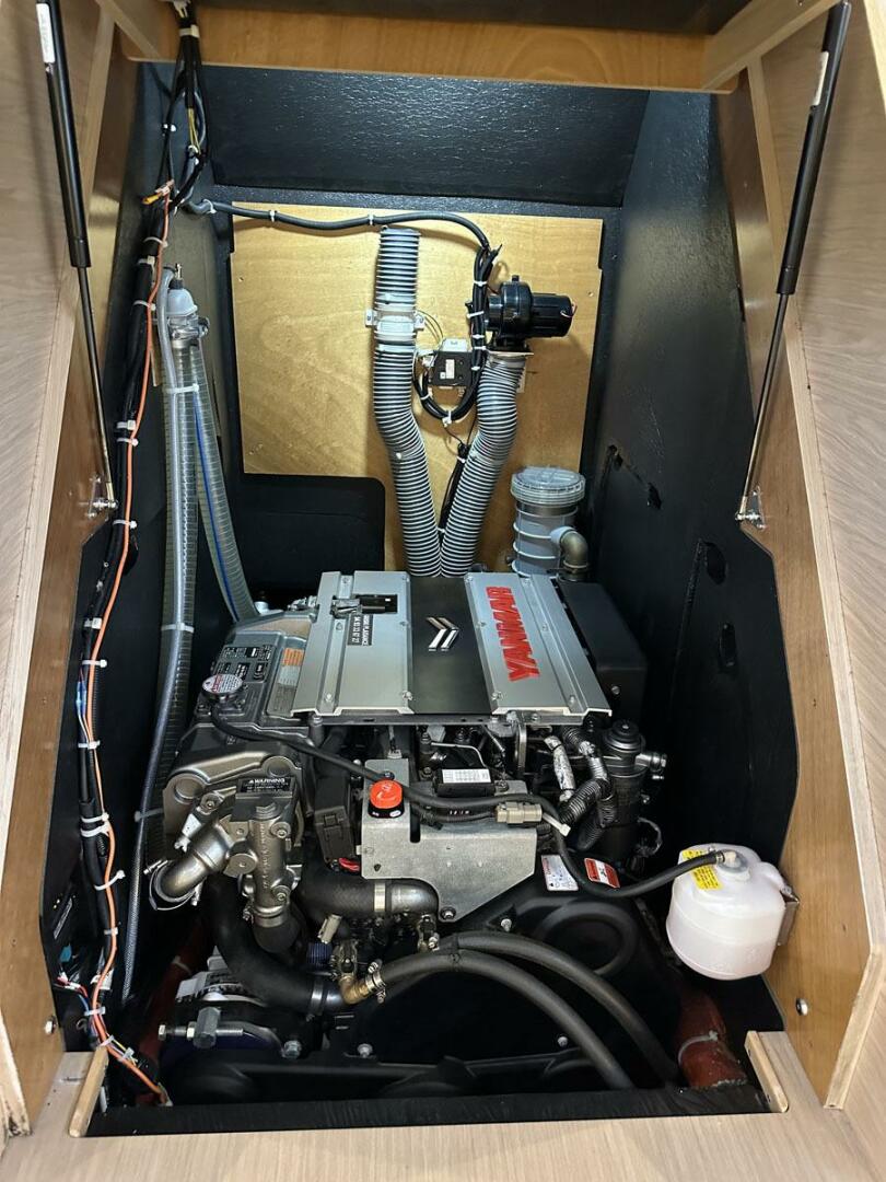 Beneteau-Oceanis 60 2023-CADUCEUS Charleston-South Carolina-United States-Yanmar Diesel Engine-5457699 | Thumbnail
