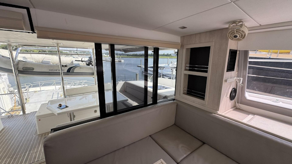 Leopard-43 Powercat 2018-Frida Cat St. Augustine-Florida-United States-2018 Leopard Power Cat Dinette Storage facing aft-5476082