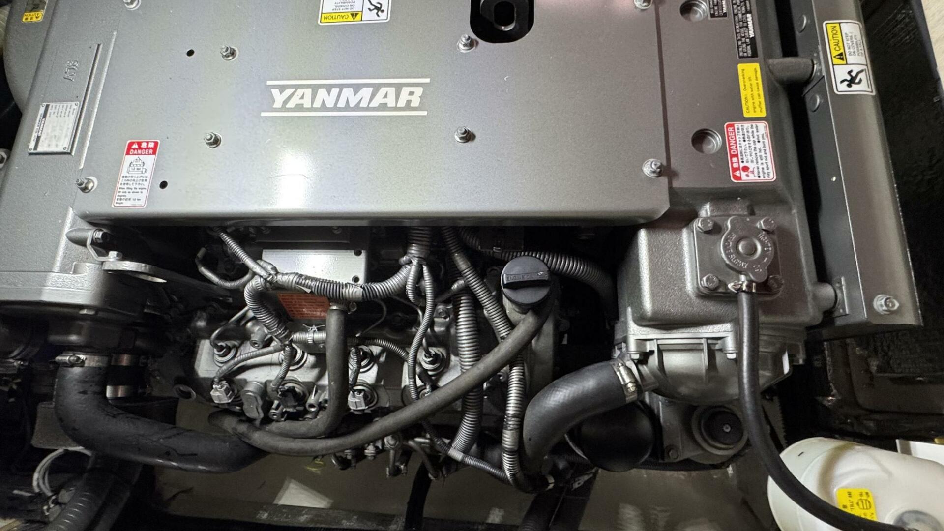 Leopard-43 Powercat 2018-Frida Cat St. Augustine-Florida-United States-2018 Leopard Power Cat Engine Room-5476127 | Thumbnail