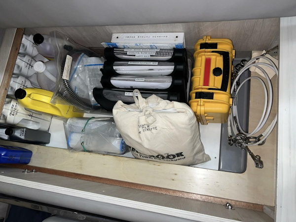 Leopard-43 Powercat 2018-Frida Cat St. Augustine-Florida-United States-2018 Leopard Power Cat Storage-5476133