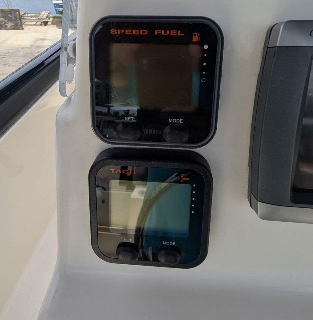 Cobia-237 Center Console 2014 -Punta Gorda-Florida-United States-5464538 | Thumbnail