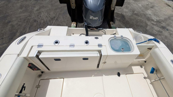 Cobia-237 Center Console 2014 -Punta Gorda-Florida-United States-5464530