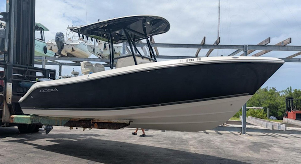 Cobia-237 Center Console 2014 -Punta Gorda-Florida-United States-5464523