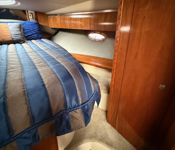Cruisers Yachts-420 Express 2006-Ciel Rouge Petoskey-Michigan-United States-5466690