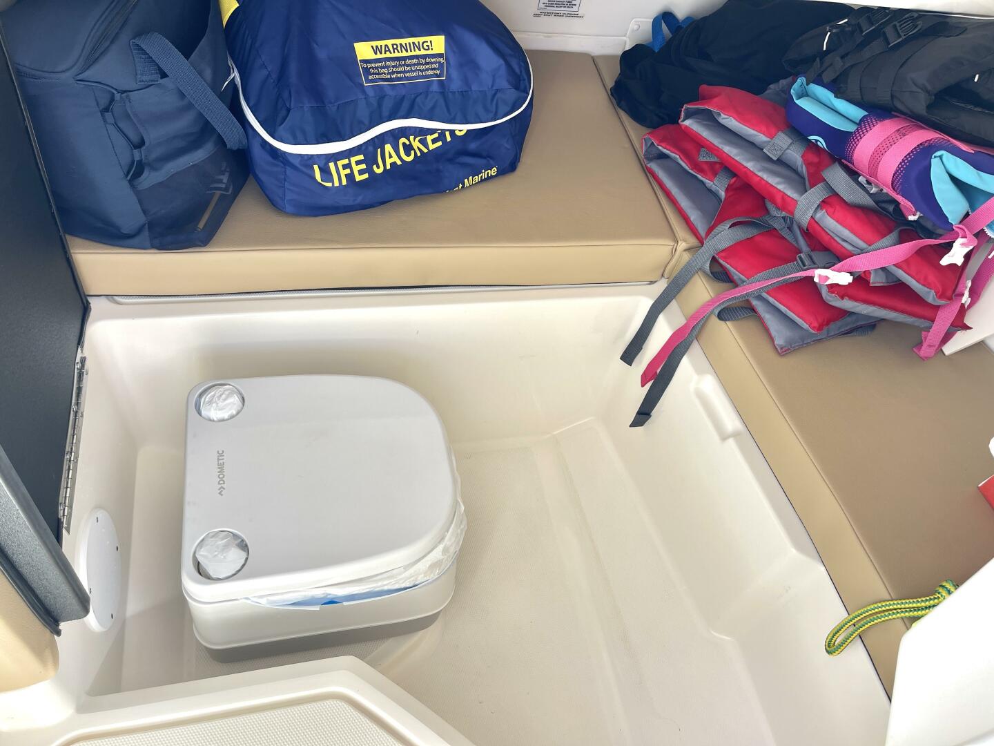 Sea Ray-SDX 250 Outboard 2022 -Miami-Florida-United States-5474108 | Thumbnail