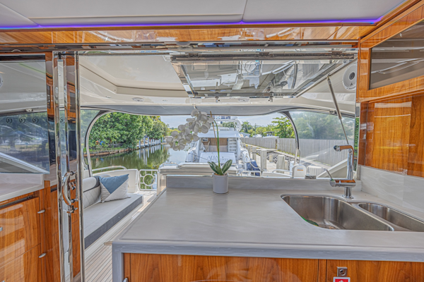 Riviera-6000 Motor Yacht 2021 -Marathon-Florida-United States-6073750