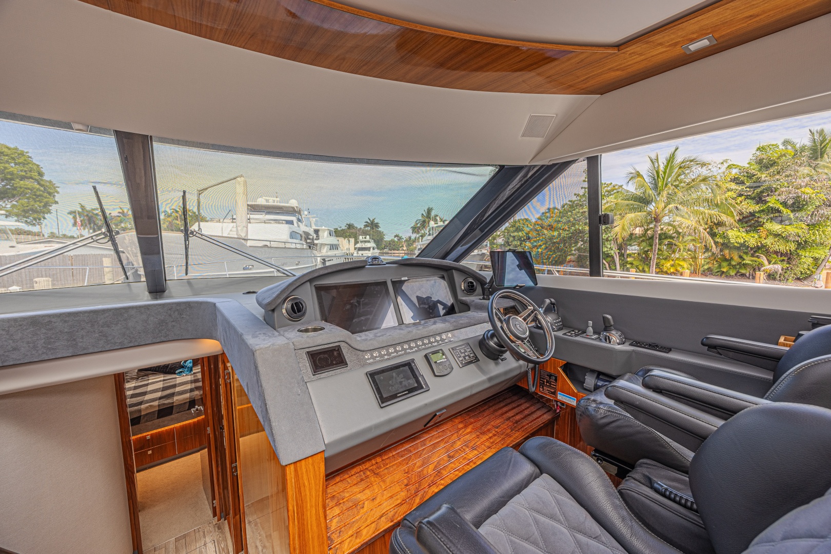 Riviera-6000 Motor Yacht 2021 -Marathon-Florida-United States-6073730 | Thumbnail