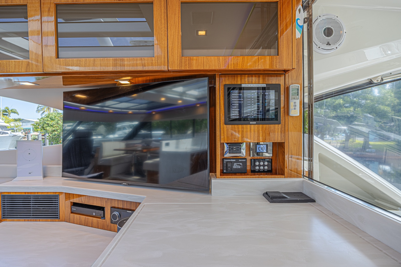 Riviera-6000 Motor Yacht 2021 -Marathon-Florida-United States-6073740 | Thumbnail